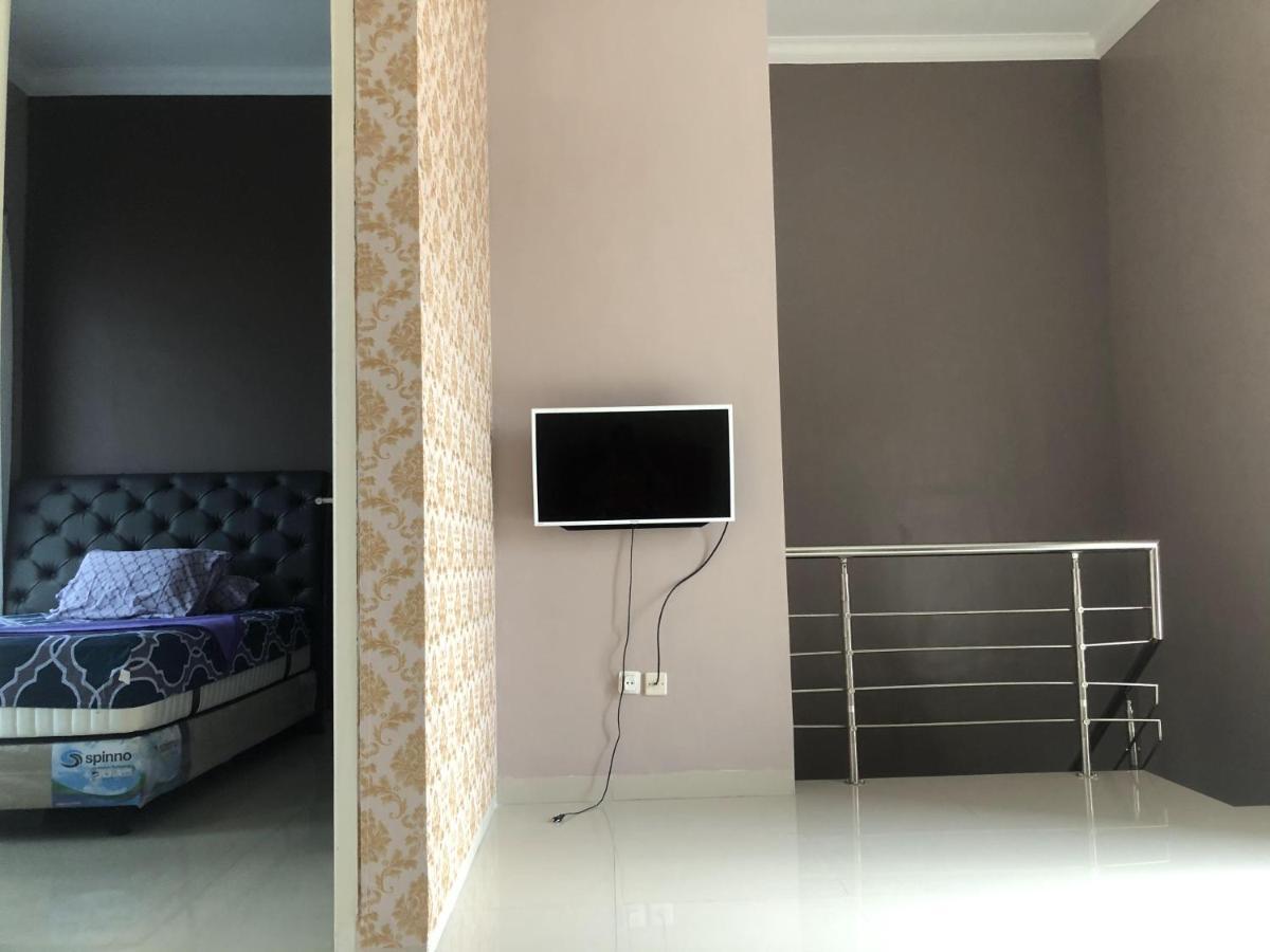 Villa Kusuma Hill A8 Batu  Luaran gambar
