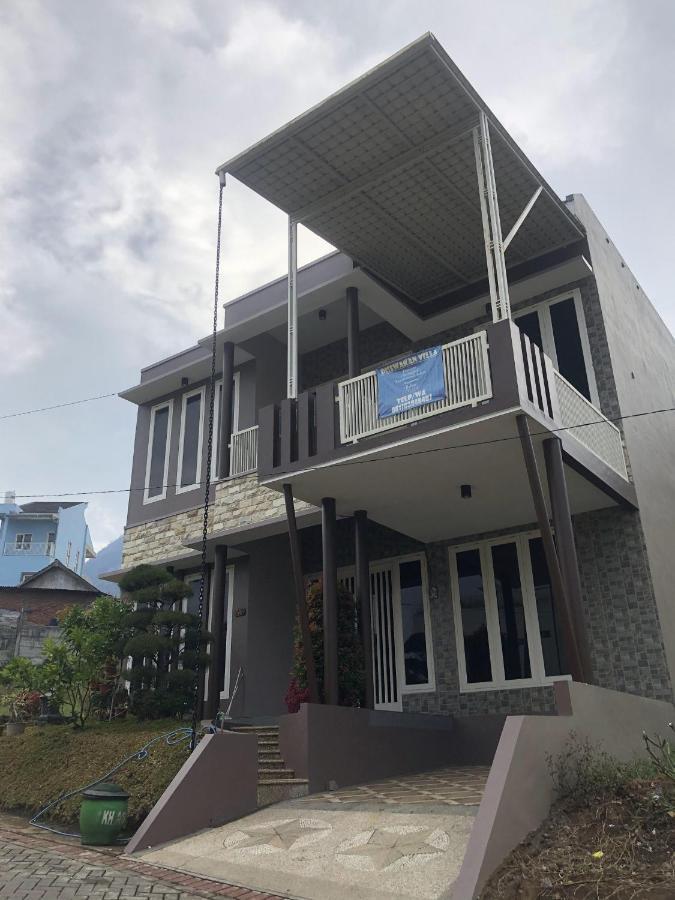 Villa Kusuma Hill A8 Batu  Luaran gambar