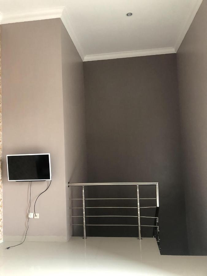 Villa Kusuma Hill A8 Batu  Luaran gambar
